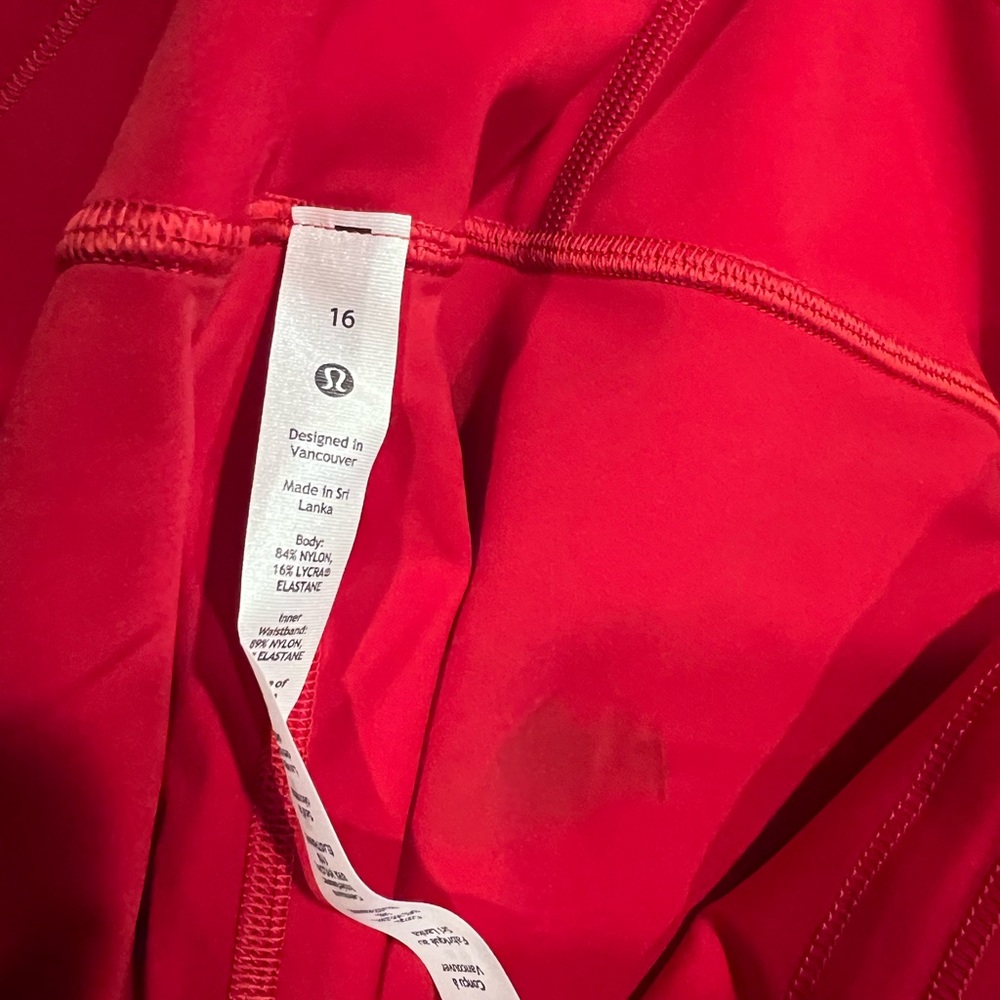Lululemon Base Pace HR Crop 23’ - Picture 5 of 6